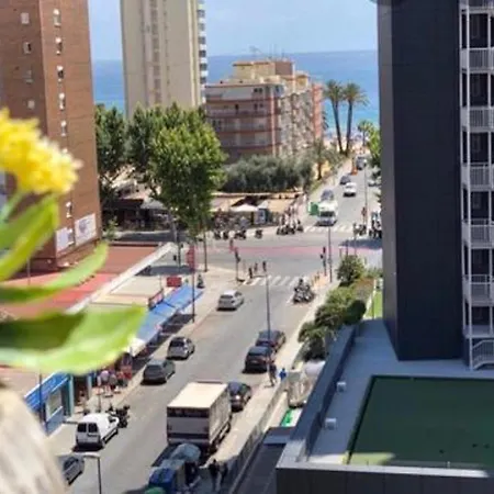 One Bedroom Appartement At Benidorm 350 M Away From The Beach With Sea View Shared Pool And Balcony Appartamento *